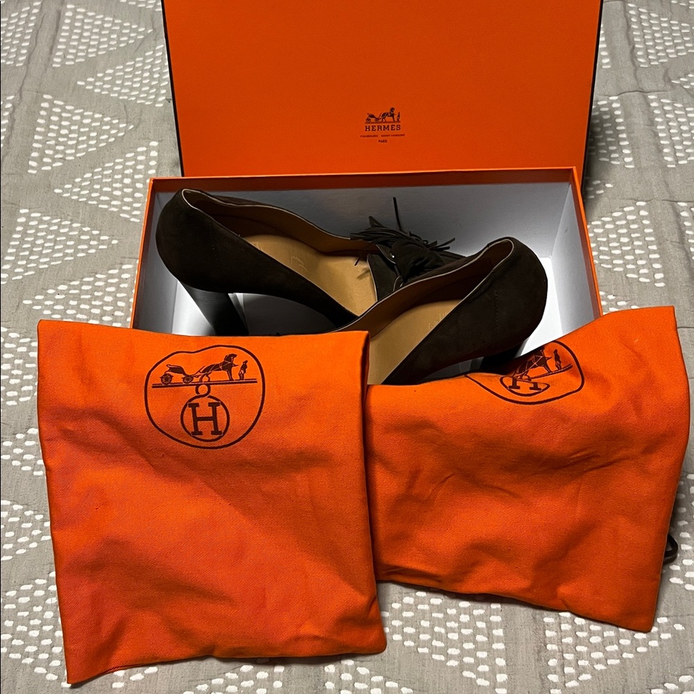 Hermes Dark Brown Heels with Tassel Accent Never Worn!! - Picture 15 of 16